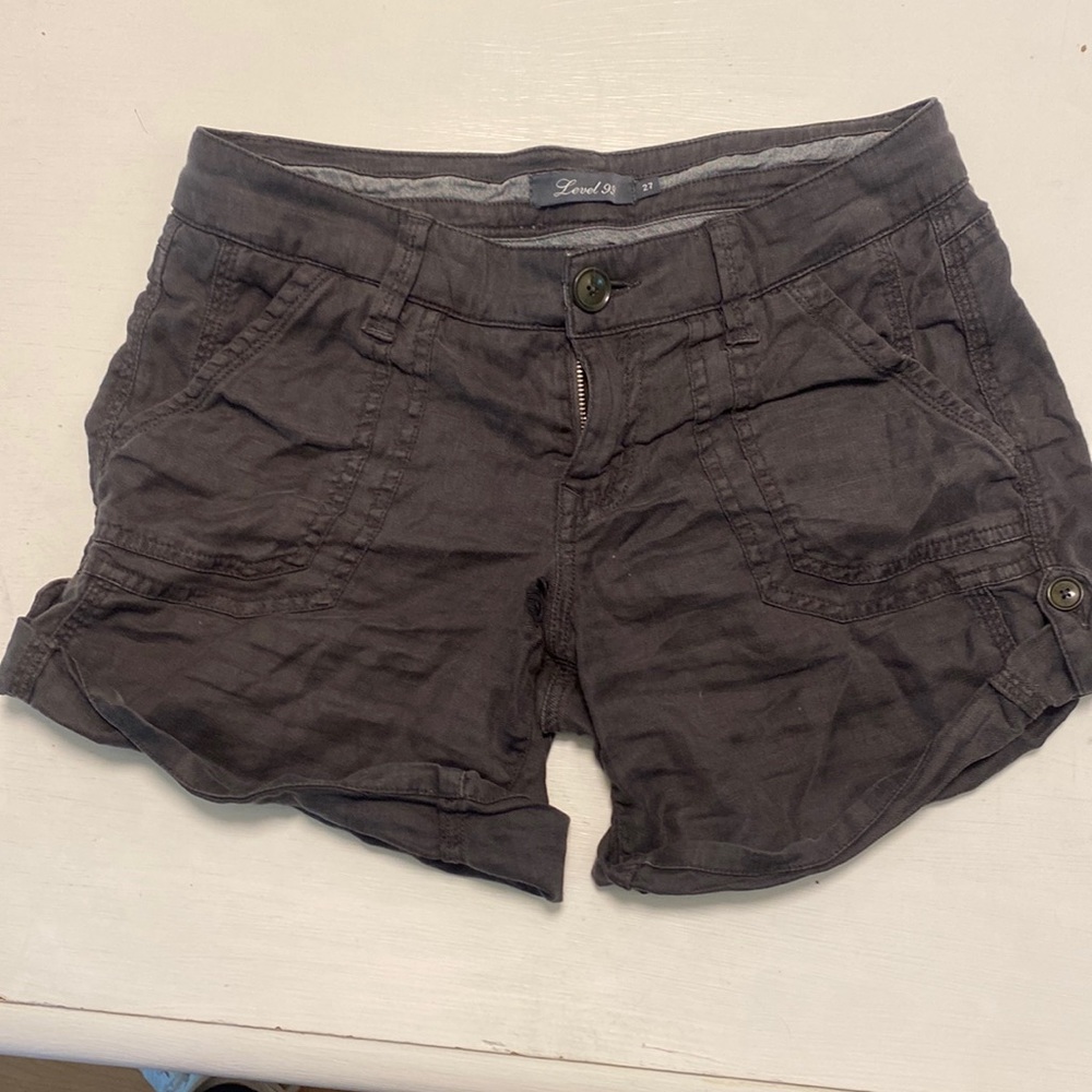 Level 99 women’s linen shorts